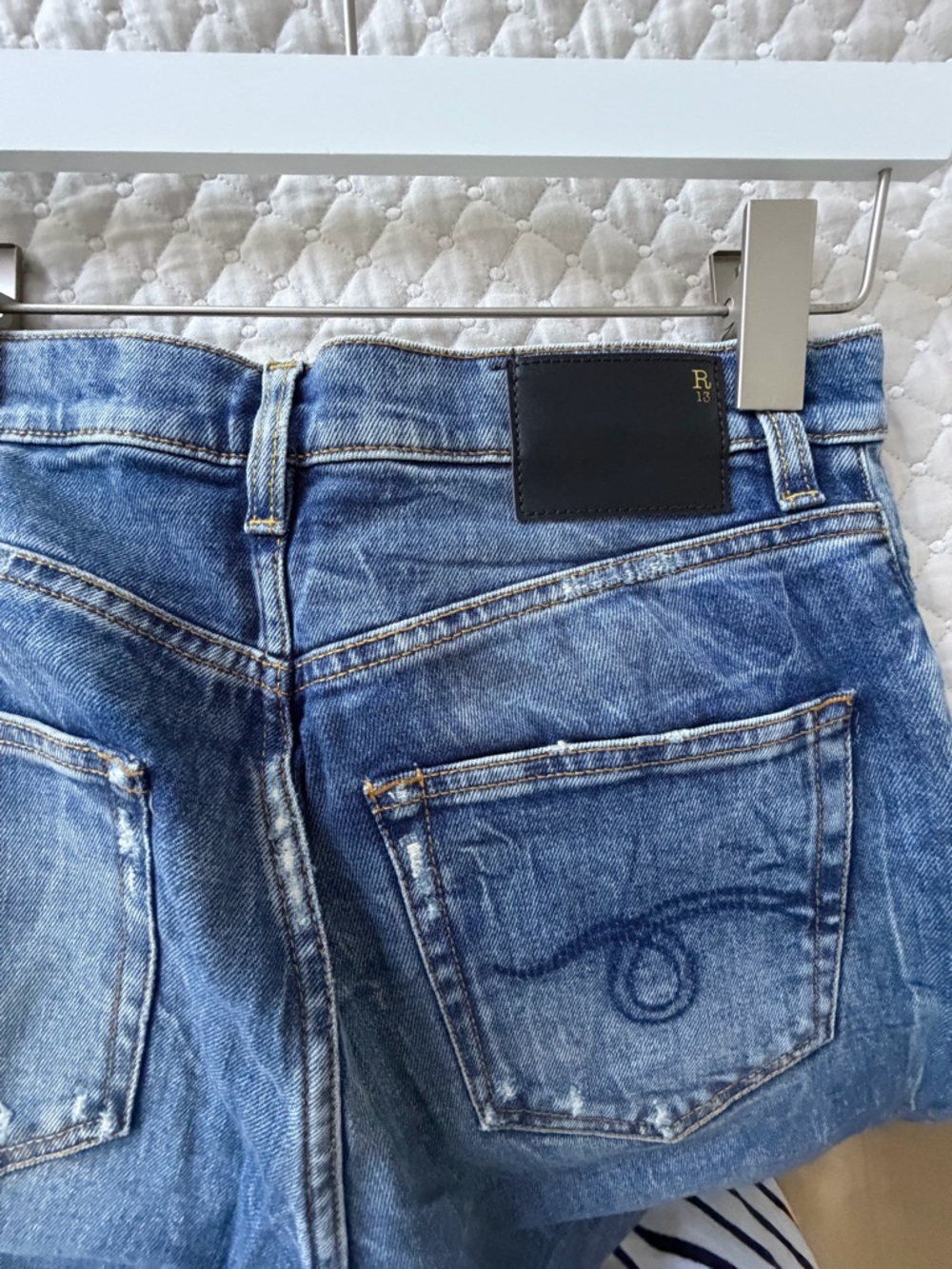 Classic women’s  Blue Denim Jeans - Picture 5 of 5